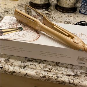USMOOTH Flat Iron